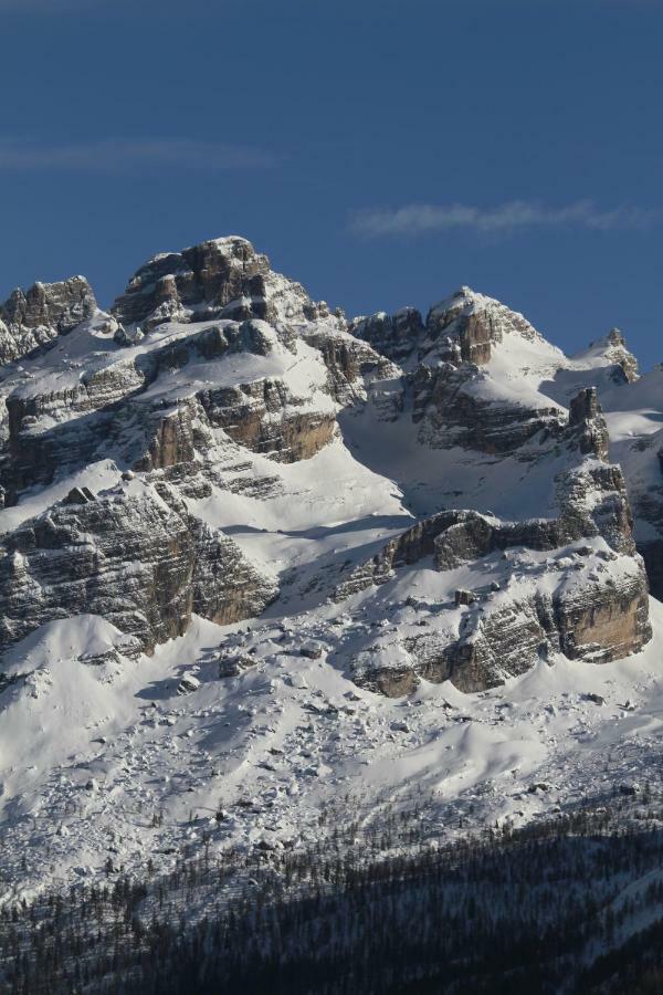Appartamento Dolomiti di Brenta House Madonna Esterno foto